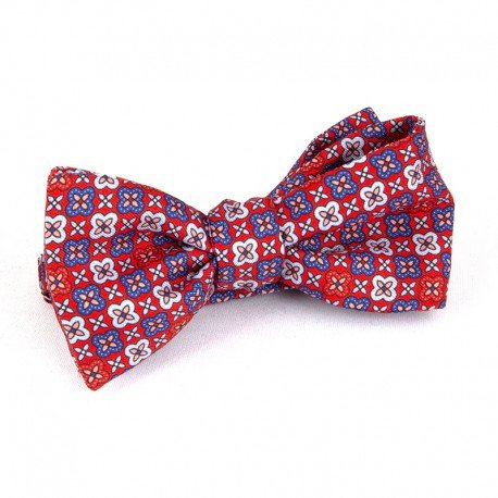 RED WITH BLUE/WHITE ROSACE