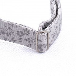 GREY, FLOWERS AND CASHMERE 2