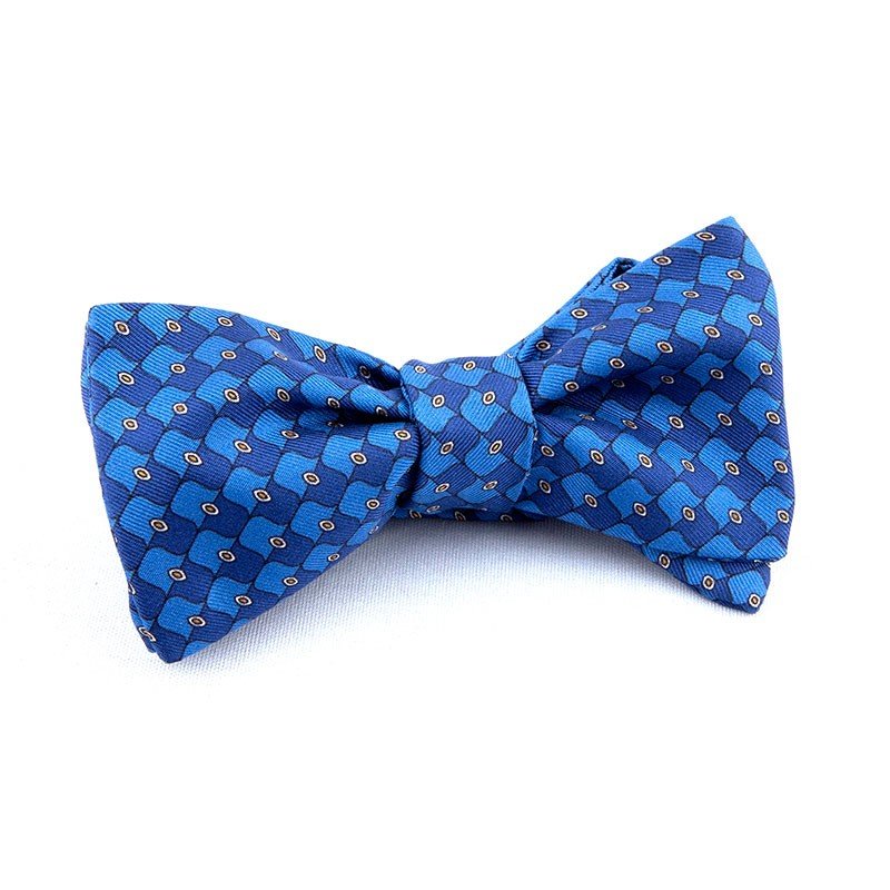 BLUE/SKY GEOMETRIC SHAPE